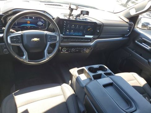 Used 2023 Chevrolet Silverado 1500 LT w/ Protection Package AWD/4WD image 12