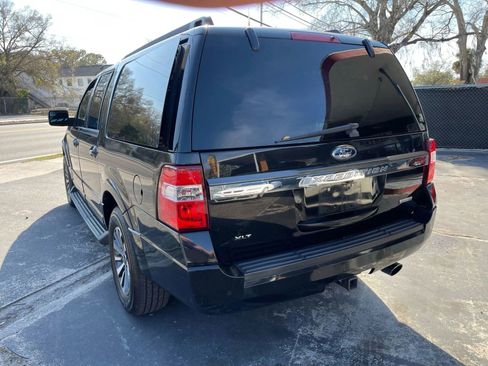 Used 2015 Ford Expedition EL XLT image 5