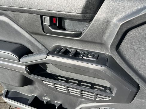 New 2026 Toyota Tacoma SR5 AWD/4WD image 17
