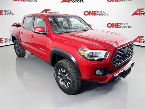 Certified 2022 Toyota Tacoma TRD Off-Road image 1