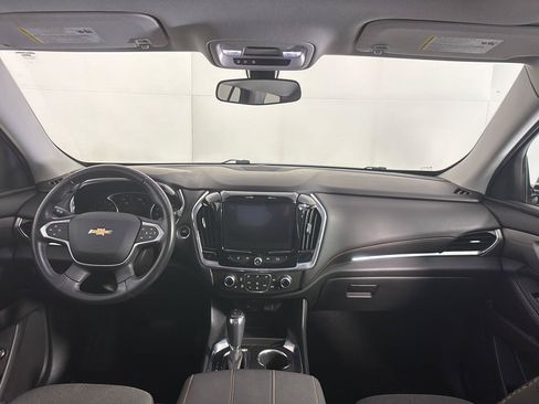 Used 2018 Chevrolet Traverse LT FWD image 21