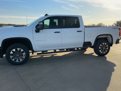 New 2026 Chevrolet Silverado 2500 Custom w/ Custom Value Package image 4
