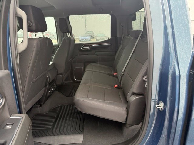 Used 2024 Chevrolet Silverado 1500 LT AWD/4WD image 27