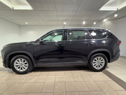 Certified 2026 Toyota Grand Highlander XLE image 2