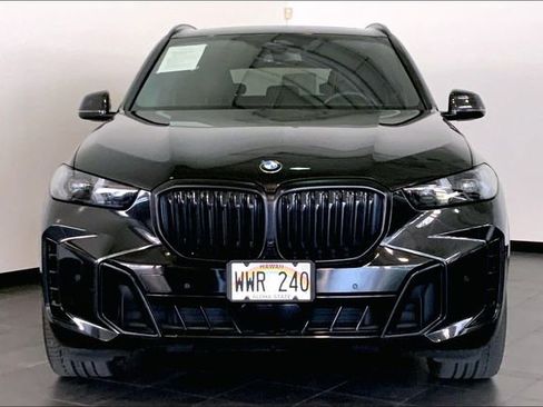 Used 2024 BMW X5 sDrive40i w/ M Sport Package image 3