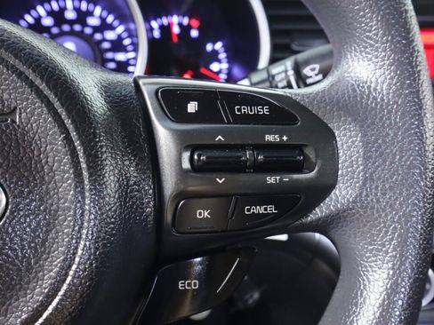 Used 2015 Kia Optima LX FWD image 13