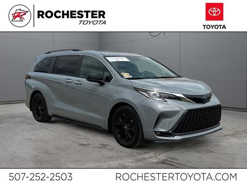 Certified 2023 Toyota Sienna XSE w/ XSE Plus Package AWD/4WD image 1