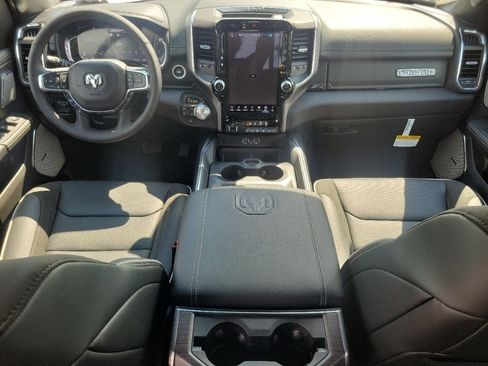 Used 2025 RAM 1500 Laramie RWD image 10