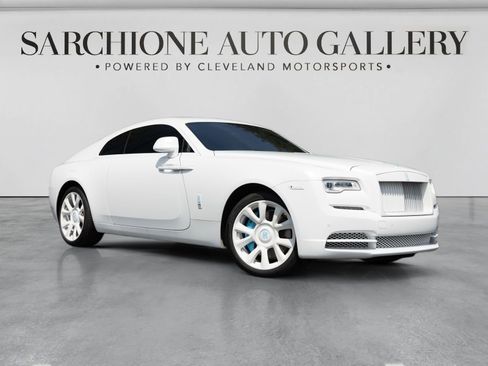Used 2019 Rolls-Royce Wraith RWD image 4