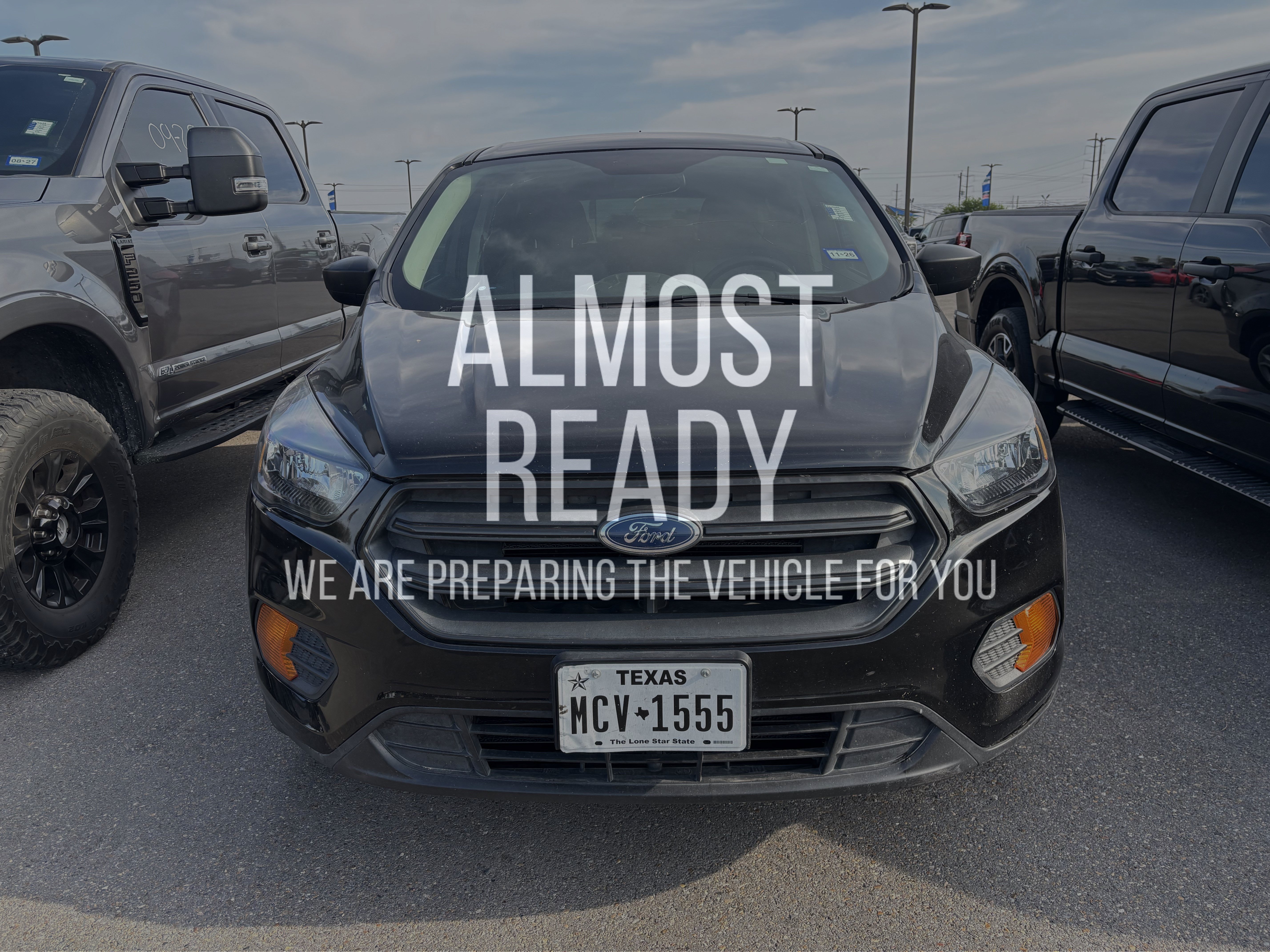 Used 2019 Ford Escape S FWD image 1