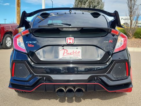 Used 2019 Honda Civic Type R image 13