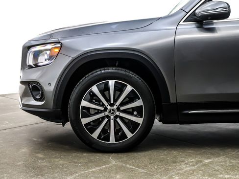 Used 2022 Mercedes-Benz GLB 250 GLB 250 SUV image 11