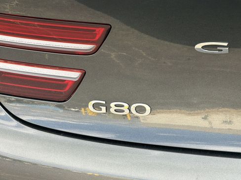 Used 2023 Genesis G80 2.5T image 6