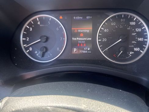 Used 2024 Nissan Sentra S FWD image 2
