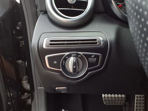 Used 2019 Mercedes-Benz C 300 Coupe image 14