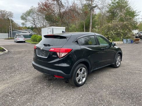 Used 2017 Honda HR-V EX image 5