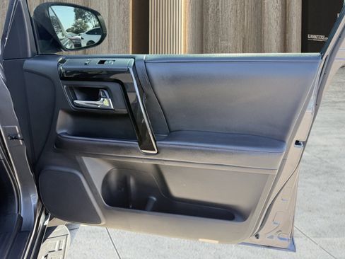 Used 2022 Toyota 4Runner TRD Off-Road image 50