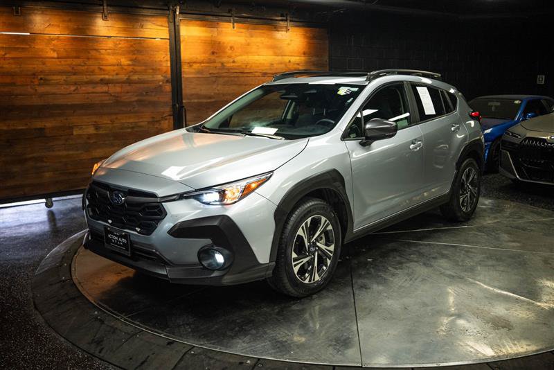 Used 2025 Subaru Crosstrek 2.5i Premium AWD/4WD image 2