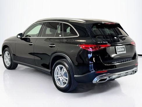 Used 2023 Mercedes-Benz GLC 300 4MATIC image 7