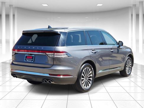 Used 2022 Lincoln Aviator Reserve w/ Equipment Group 201A AWD/4WD image 3