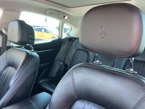 Used 2021 Maserati Levante S image 22