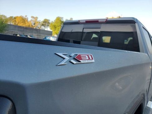 New 2026 GMC Sierra 1500 SLT w/ SLT Premium Plus Package image 10