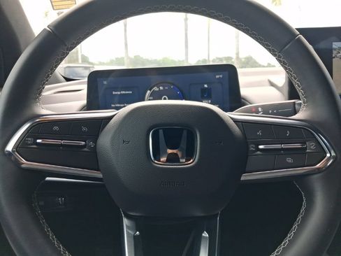 Used 2024 Honda Prologue Touring image 31