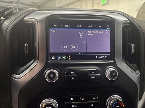 Used 2023 GMC Sierra 2500 SLE image 24