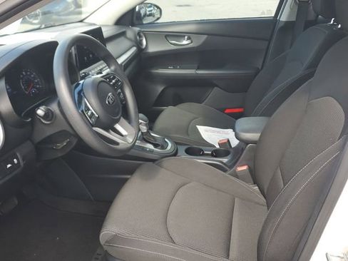 Used 2020 Kia Forte LXS image 15