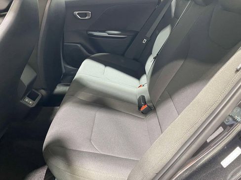 New 2026 Kia K4 FWD image 12