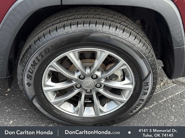 Used 2022 Jeep Cherokee Latitude Lux AWD/4WD image 30