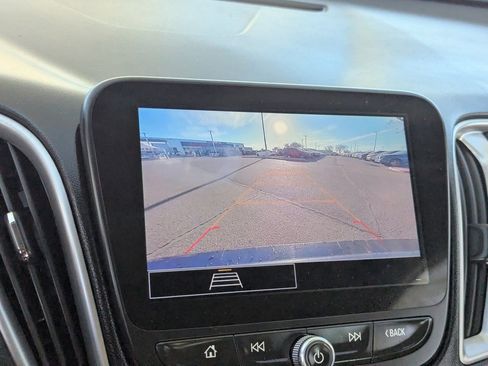 Used 2023 Chevrolet Malibu LT image 23