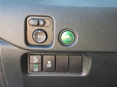 Used 2022 Honda Pilot Sport image 27