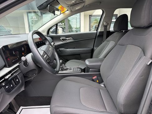 Used 2026 Kia Sportage LX w/ LX Convenience Package AWD/4WD image 27