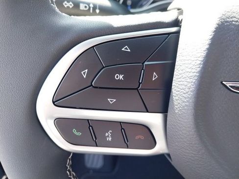 New 2026 Chrysler Pacifica Select image 12