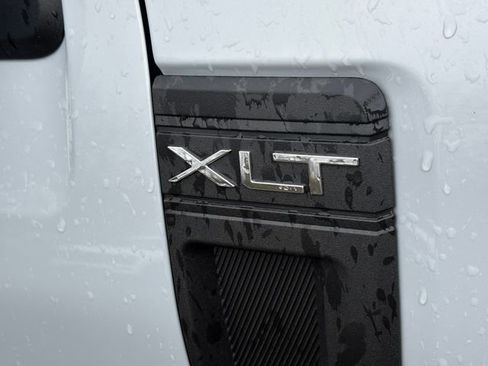 Used 2025 Ford Maverick XLT w/ XLT Luxury Package AWD/4WD image 13