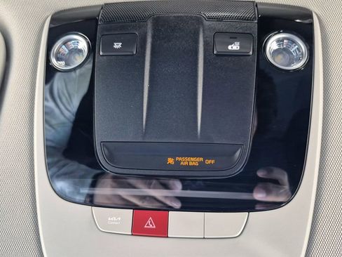 New 2025 Kia EV6 Light w/ Light LR Technology Package image 24