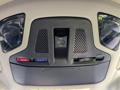 Used 2022 Subaru Outback Limited w/ Popular Package #2 image 13