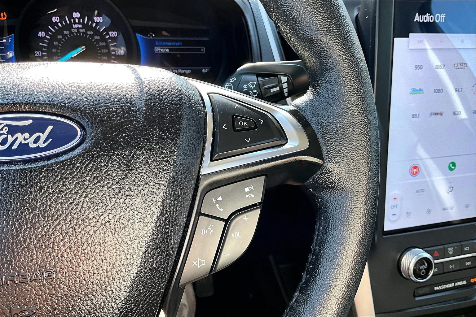 Used 2024 Ford Edge SEL w/ Convenience Package AWD/4WD image 23