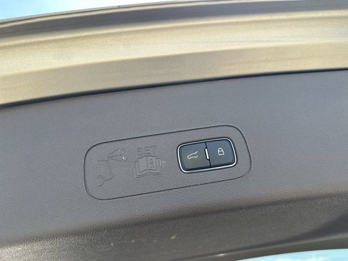 Used 2023 Lincoln Aviator Reserve w/ Equipment Group 201A AWD/4WD image 43