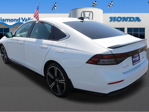 Used 2023 Honda Accord Sport image 4