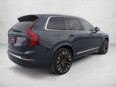 New 2026 Volvo XC90 T8 Plus image 2