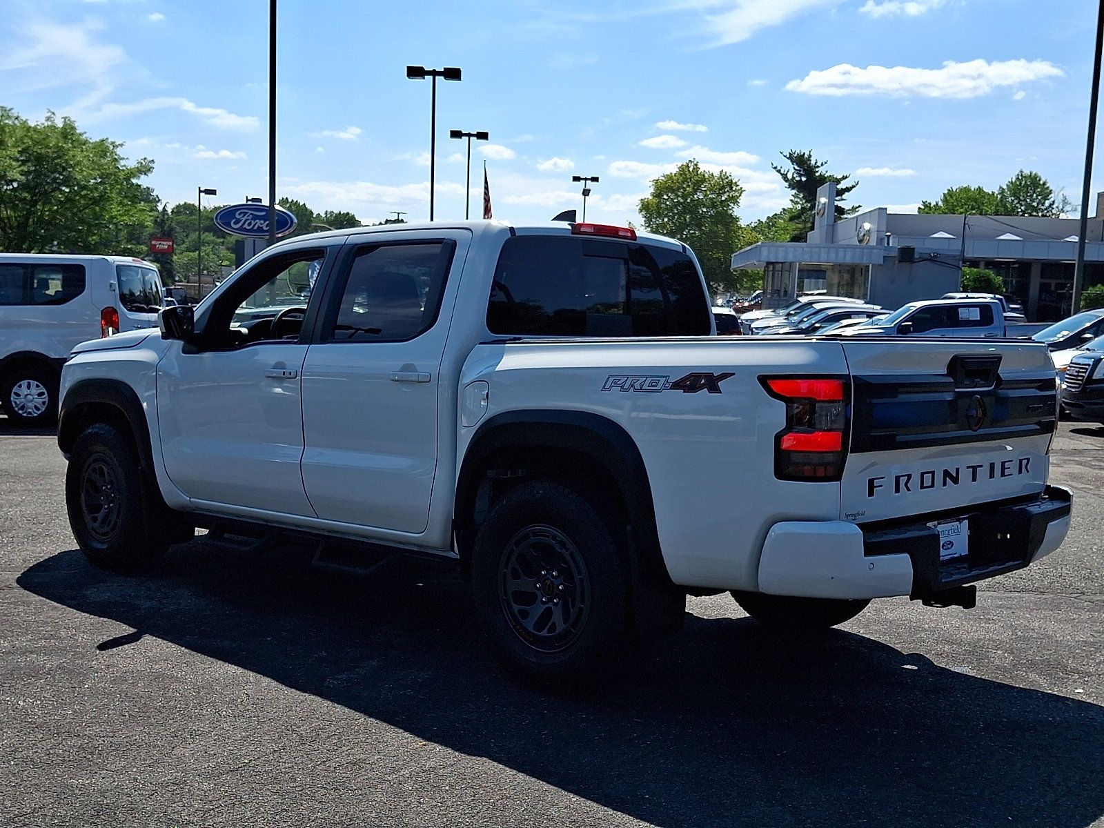 Used 2026 Nissan Frontier PRO-4X w/ Pro-4x Convenience Package AWD/4WD image 4