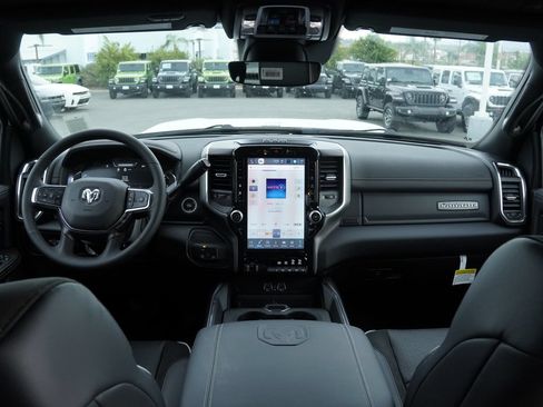 New 2026 RAM 2500 Laramie w/ Night Edition AWD/4WD image 29