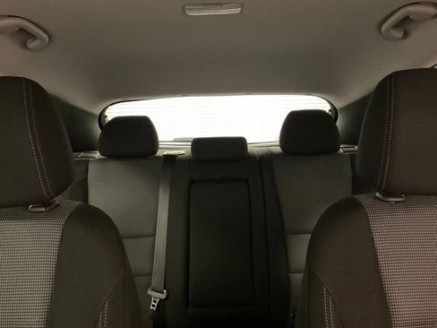 Used 2016 Hyundai Elantra GT FWD image 18