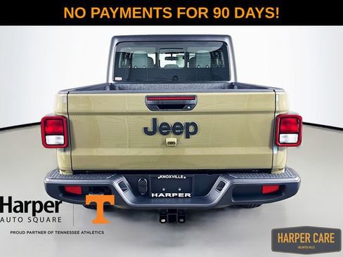 New 2026 Jeep Gladiator Sport image 7