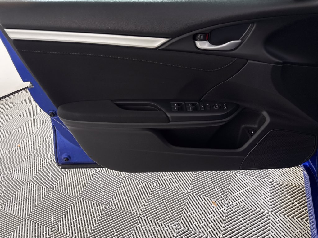 Used 2018 Honda Civic EX image 9