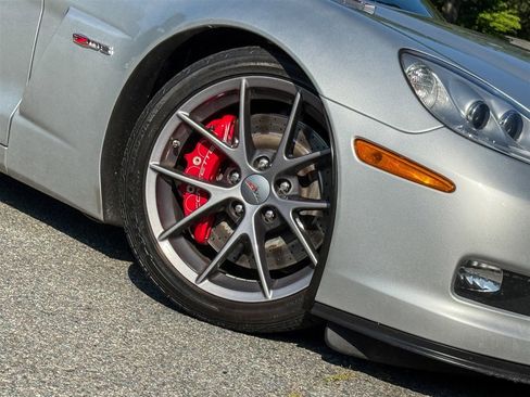 Used 2009 Chevrolet Corvette Z06 RWD image 25