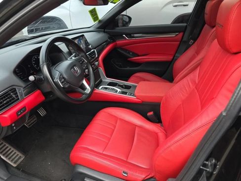 Used 2021 Honda Accord Sport image 12