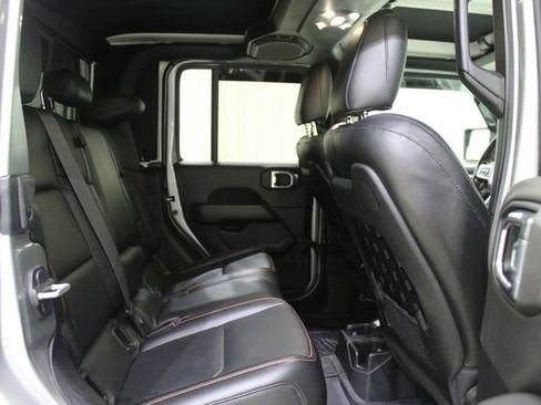Used 2021 Jeep Gladiator Mojave image 20